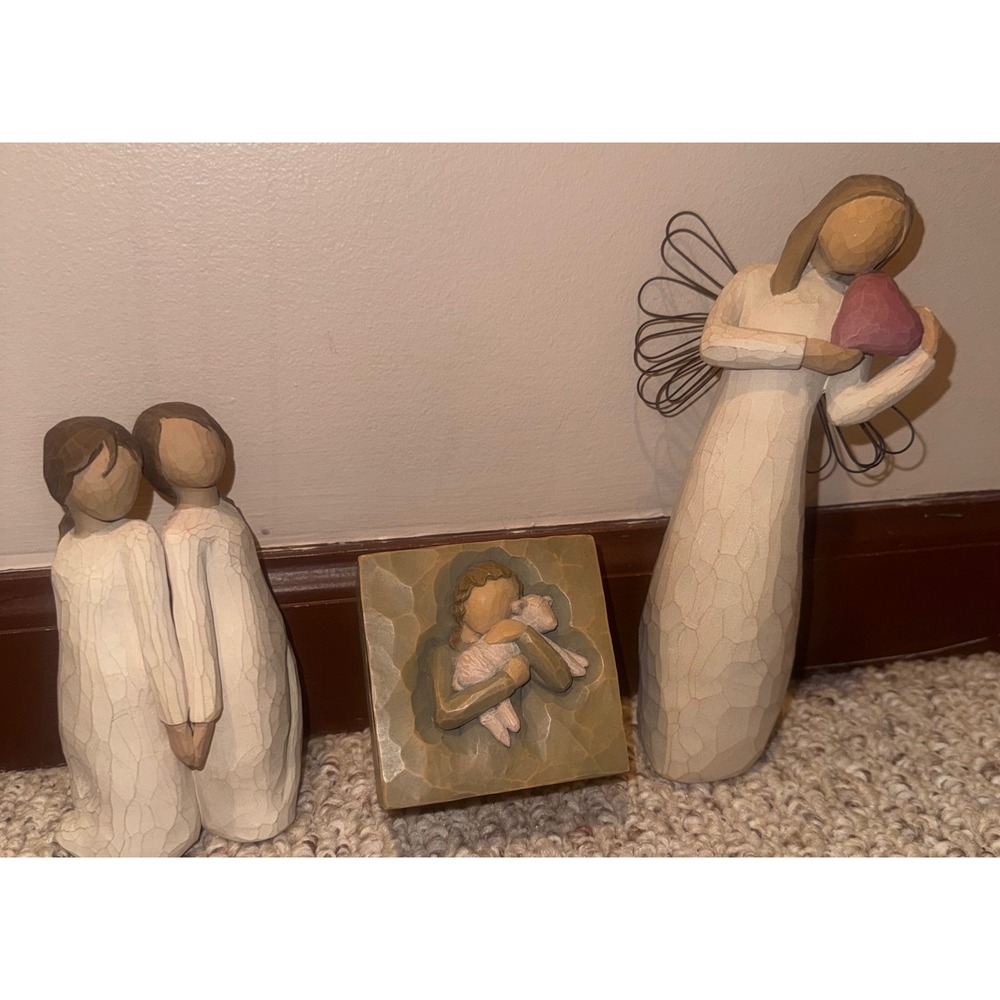 Willow Tree Two Alike Angel of the Heart & Embrace of Peace Box Set DEMDACO